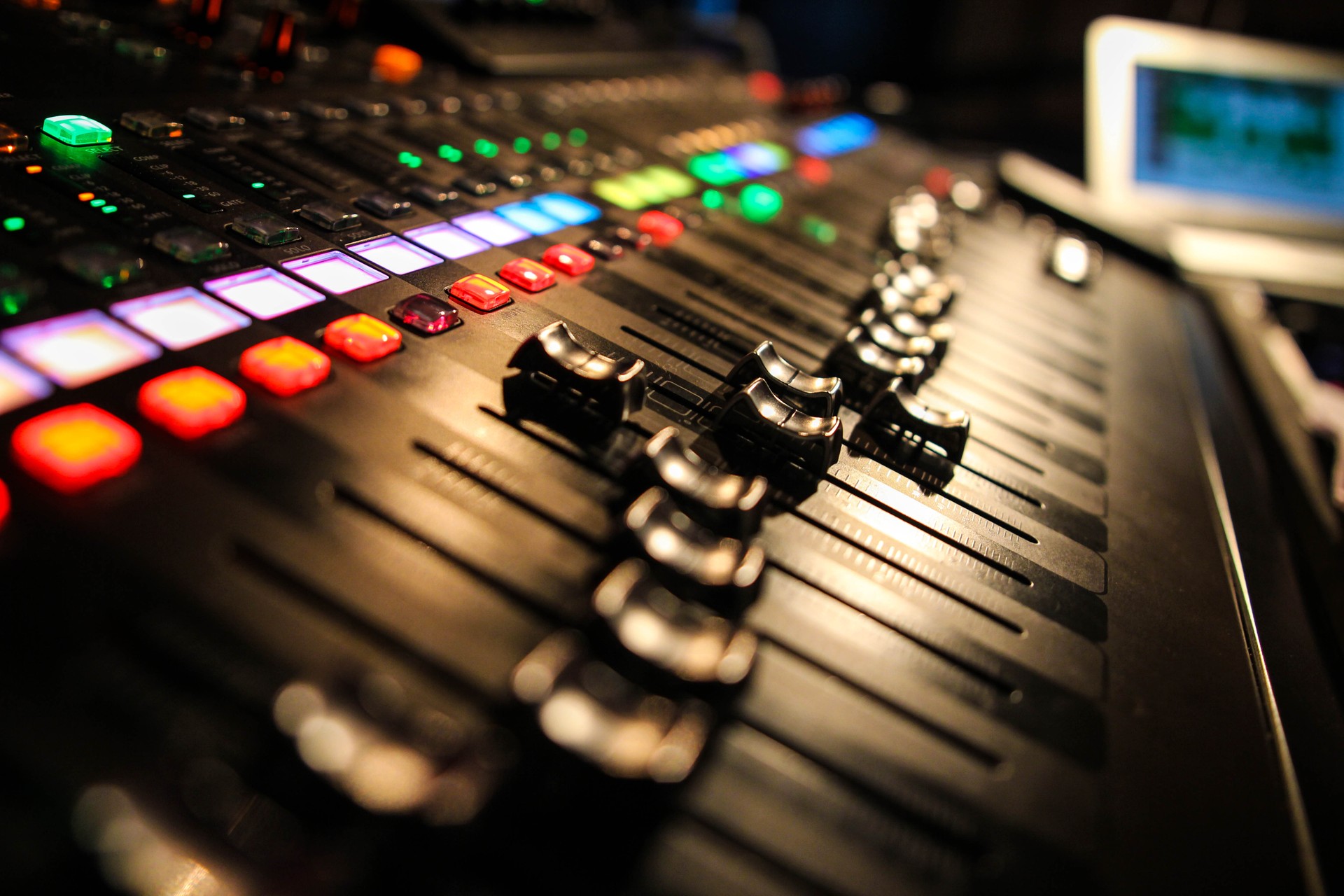 Live Mixing Desk